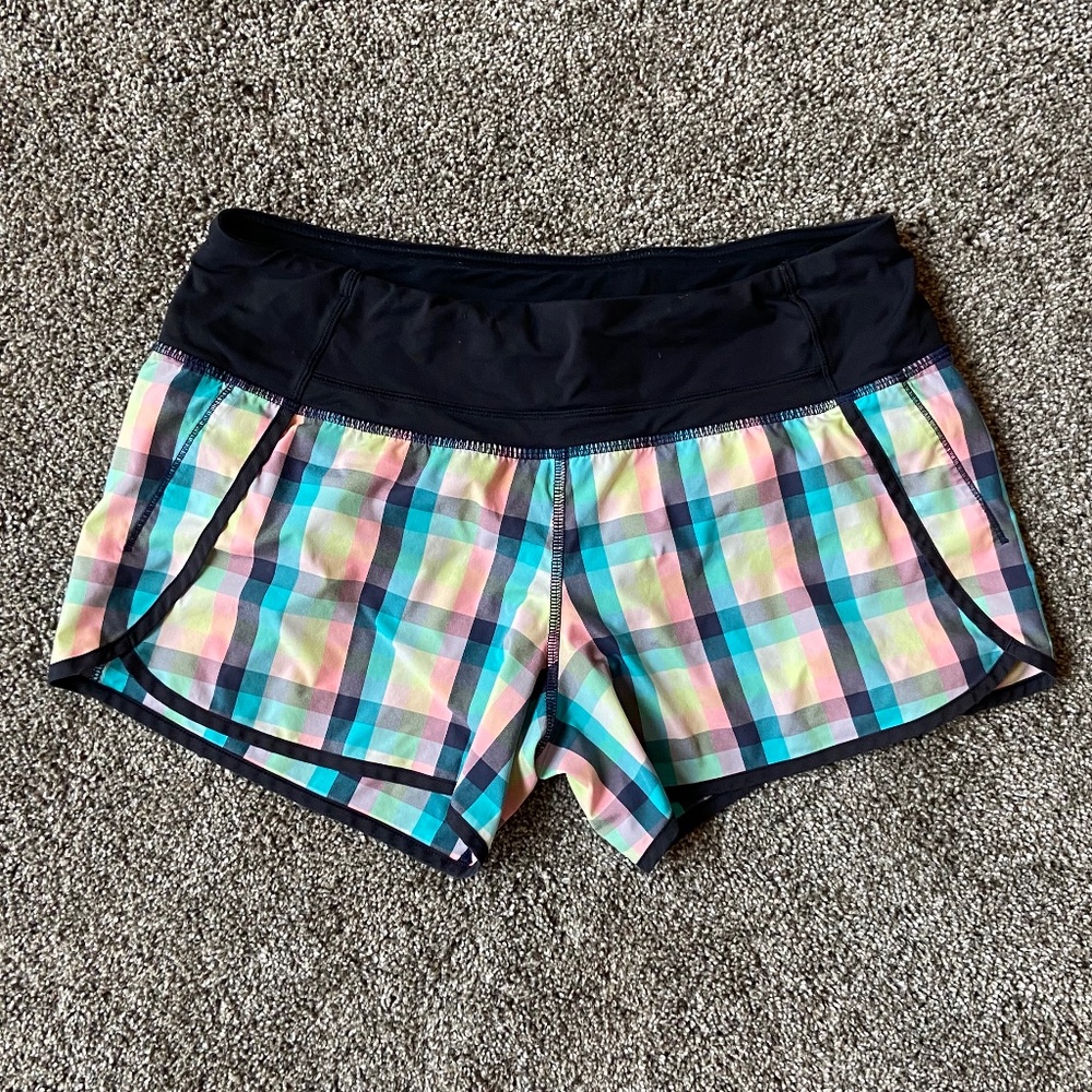 Lululemon shorts 6